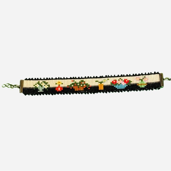 Handmade handcrafted potted flowers on black beaded loomed bracelet adjustable - Picture 7 of 10